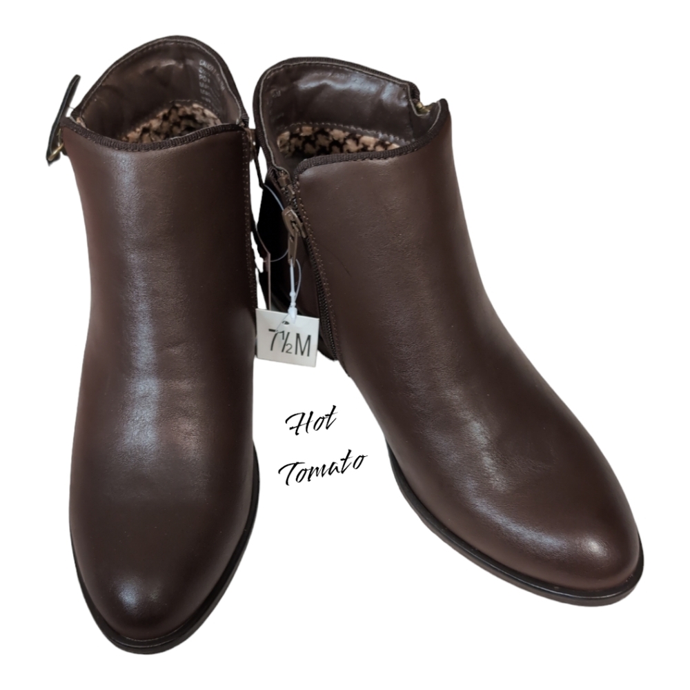Hot Tomato brown women's booties zip sides 7.5